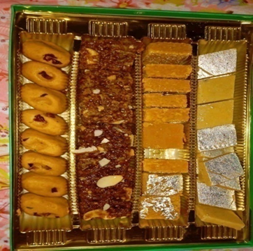 Gift Hamper - 12B view 1